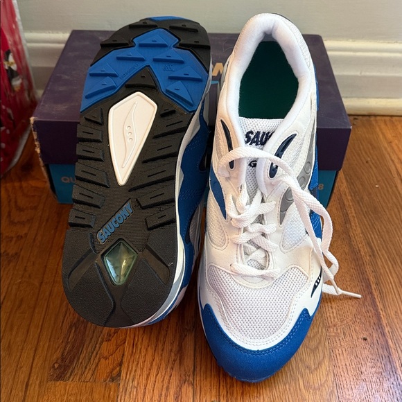 Saucony Women Sneakers - Blue and White - Picture 3 of 5